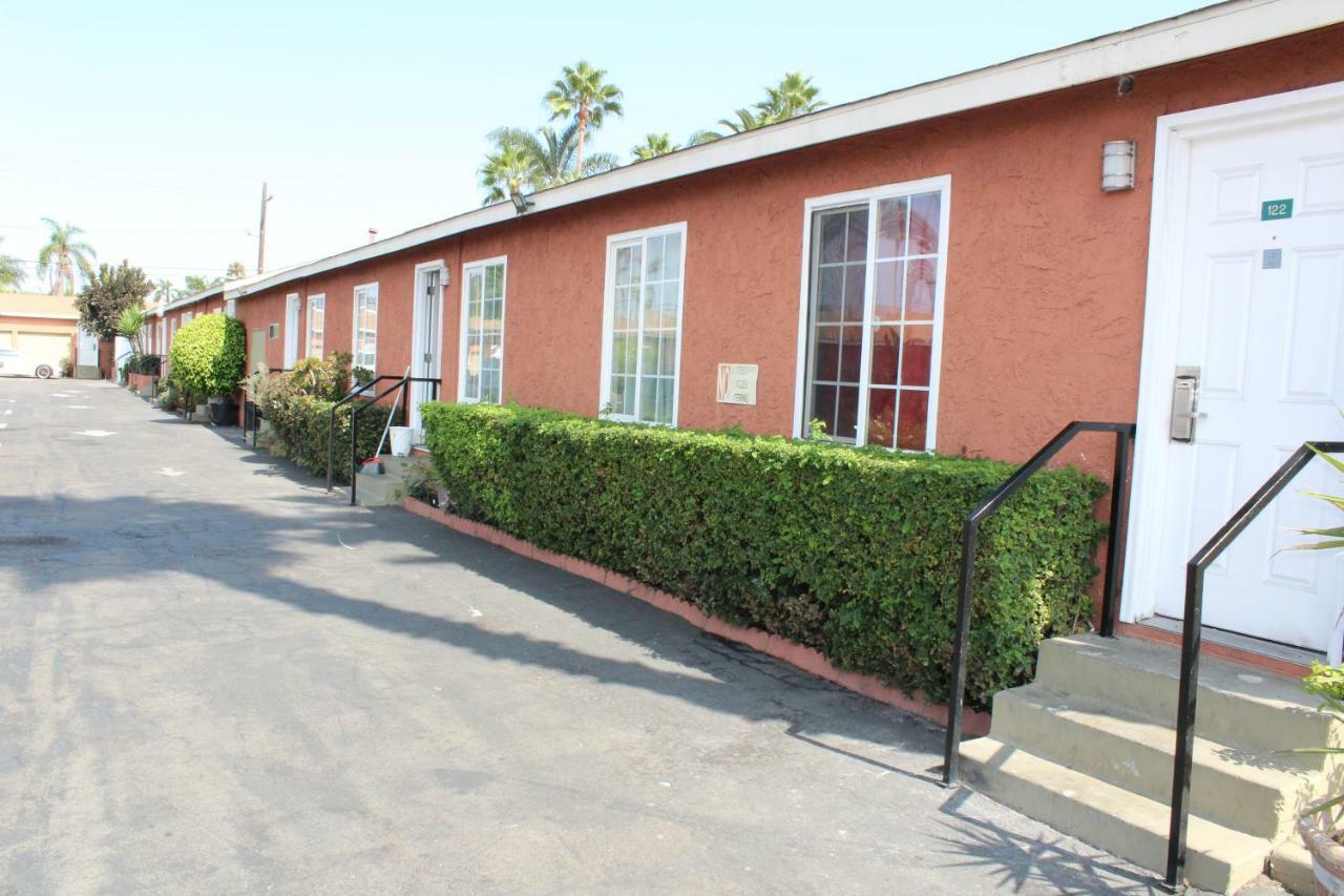 & Hotel Oceanside